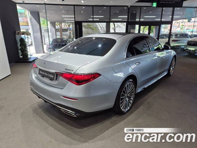 Mercedes-Benz S-Class, 2025