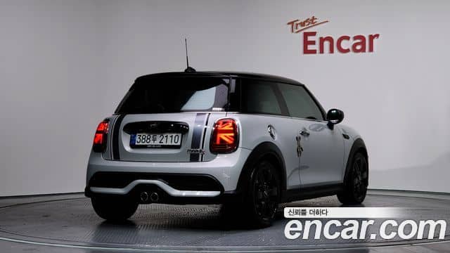 Mini Cooper S, 2022