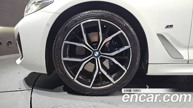 BMW 5 Series, 2021