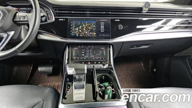Audi Q8, 2021