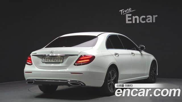 Mercedes-Benz E-Class, 2020