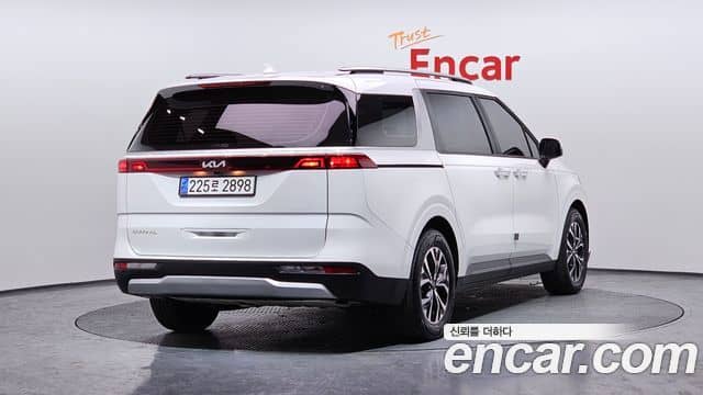 Kia Carnival, 2023