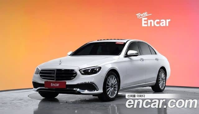 Mercedes-Benz E-Class, 2022