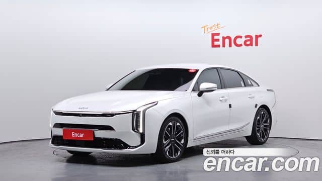 Kia K8, 2025