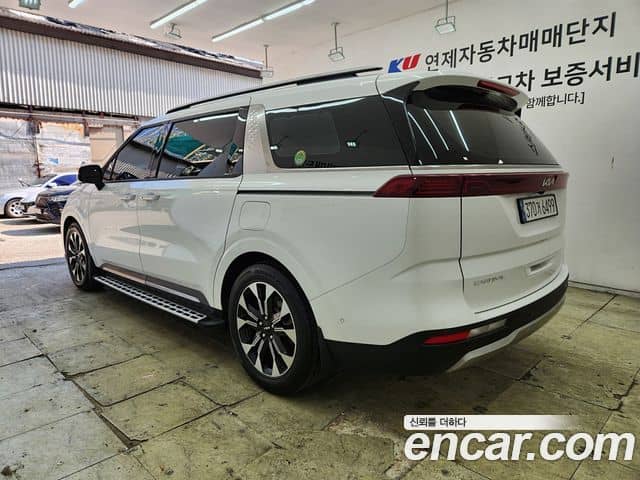 Kia Carnival, 2023