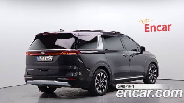 Kia Carnival, 2021