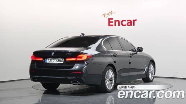 BMW 5 Series, 2021