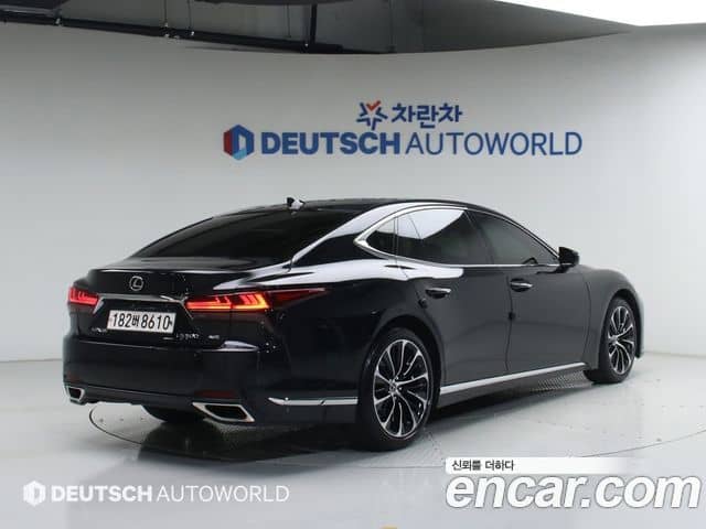 Lexus LS500, 2021