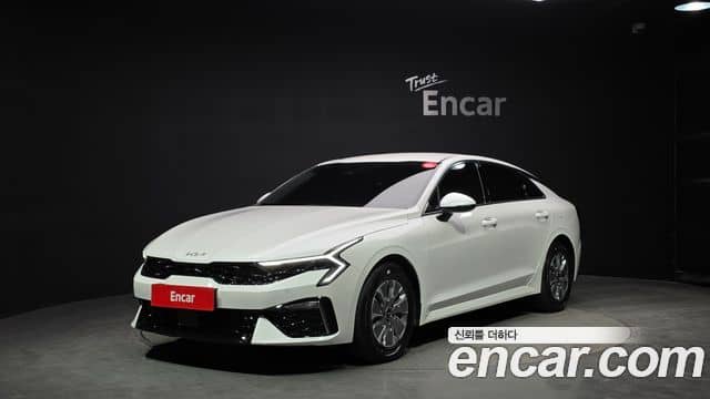 Kia K5, 2025