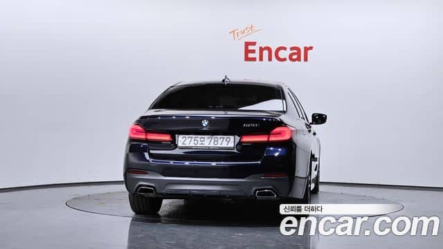 BMW 5 Series, 2023