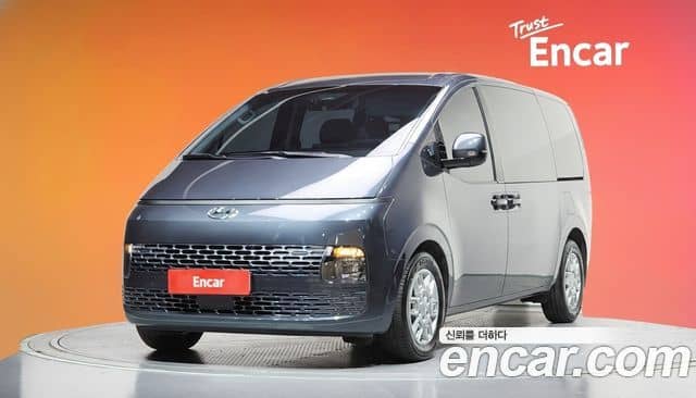Hyundai Staria, 2022