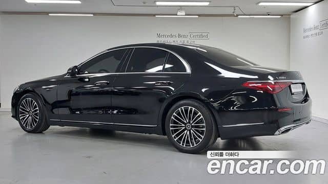 Mercedes-Benz S-Class, 2022