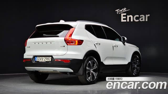 Volvo XC40, 2021