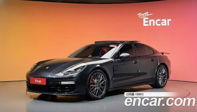 Porsche Panamera, 2020