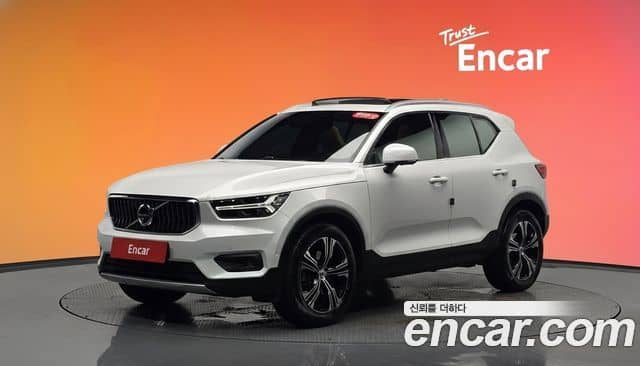 Volvo XC40, 2021