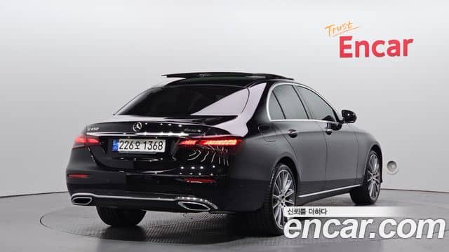 Mercedes-Benz E-Class, 2023