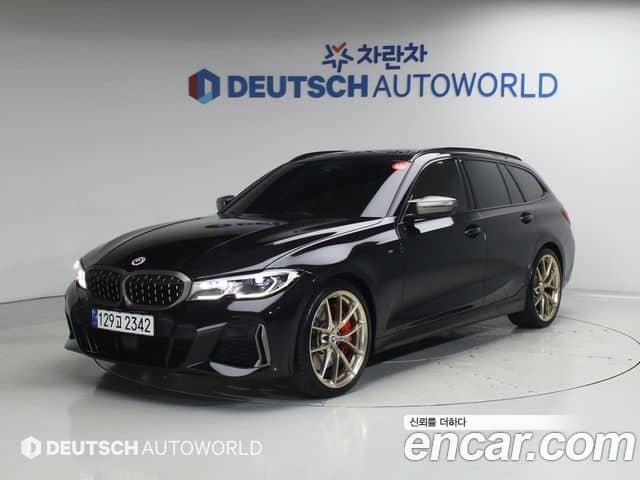 BMW 3 Series, 2022