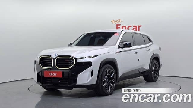 BMW XM, 2025