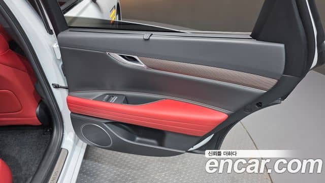 Genesis G80, 2025
