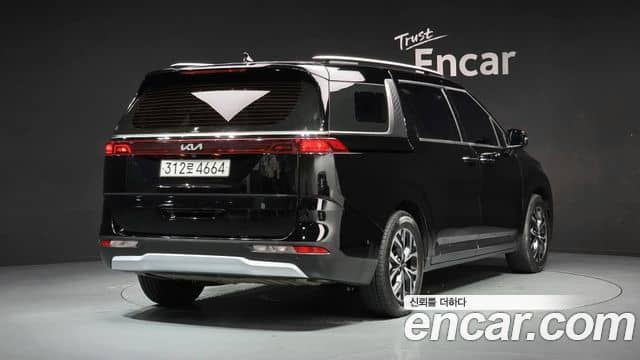 Kia Carnival, 2022