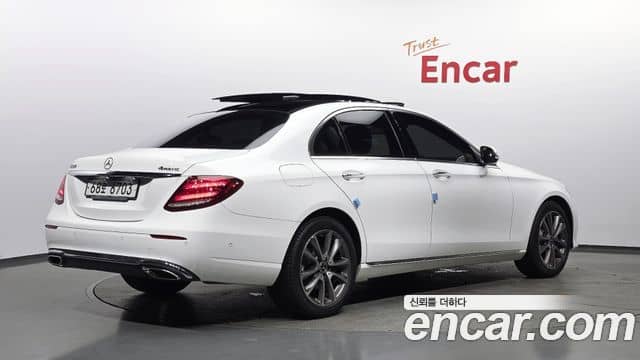 Mercedes-Benz E-Class, 2018