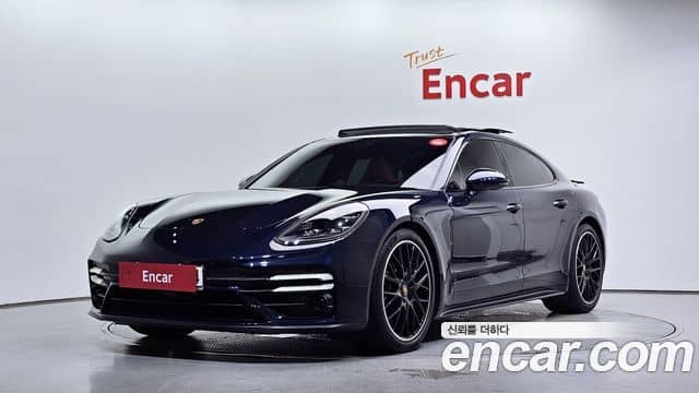 Porsche Panamera, 2021