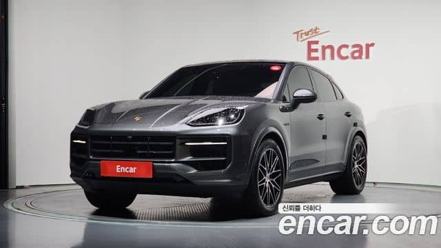 Porsche Cayenne, 2025