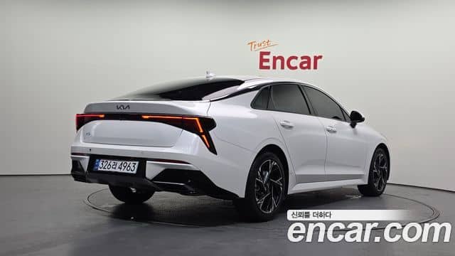 Kia K5, 2025