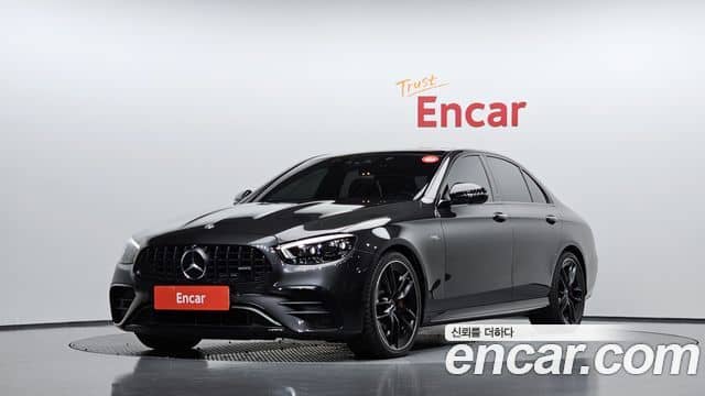 Mercedes-Benz E-Class, 2022