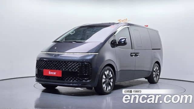 Hyundai Staria, 2022