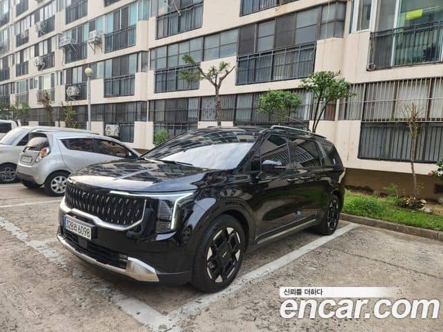 Kia Carnival, 2025