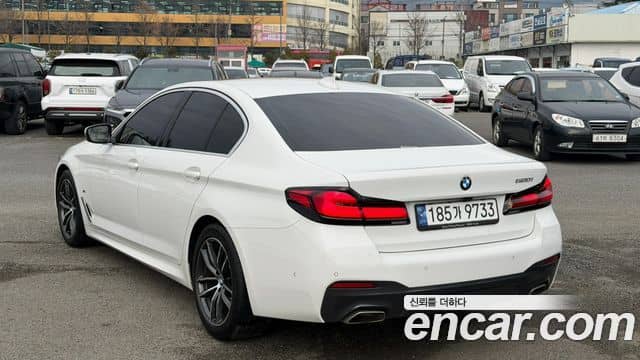 BMW 5 Series, 2023