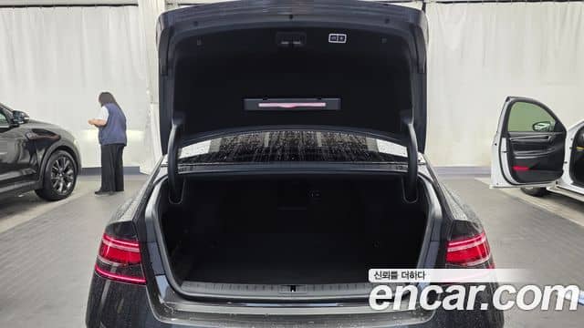 Genesis G90, 2022