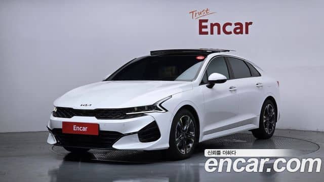 Kia K5, 2022