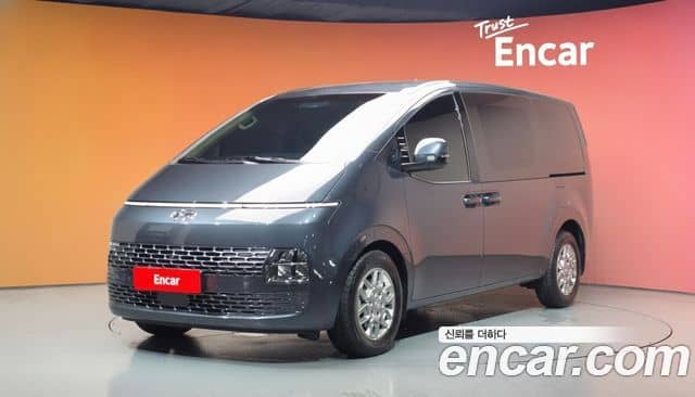 Hyundai Staria, 2024