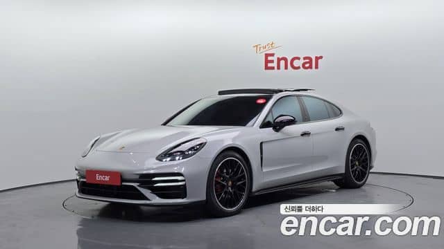 Porsche Panamera, 2021