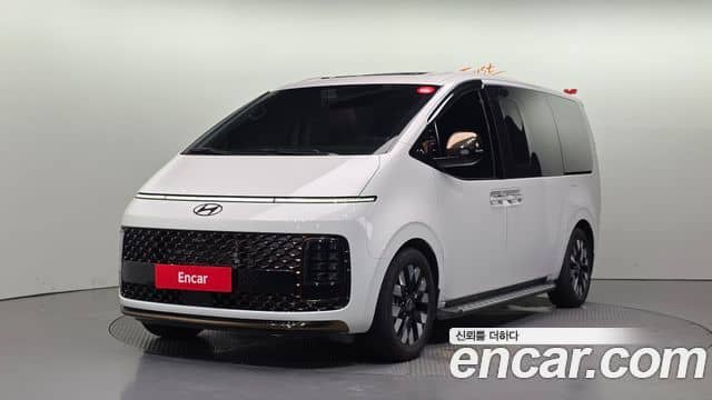 Hyundai Staria, 2025