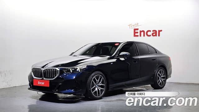 BMW 5 Series, 2024