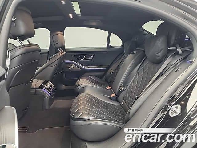 Mercedes-Benz S-Class, 2023
