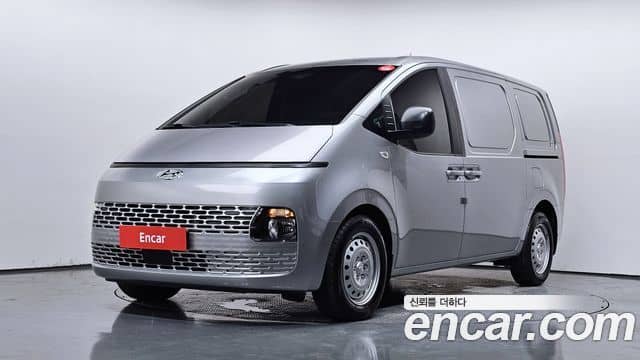 Hyundai Staria, 2023