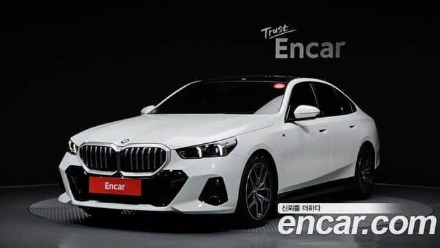 BMW 5 Series, 2025