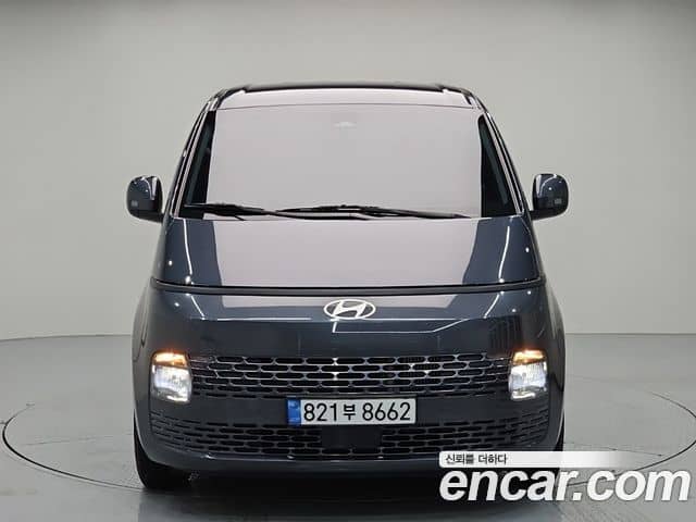 Hyundai Staria, 2024