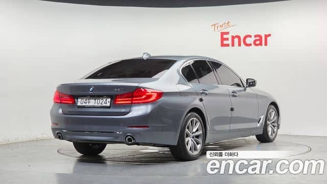 BMW 5 Series, 2019
