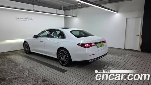 Mercedes-Benz E-Class, 2025