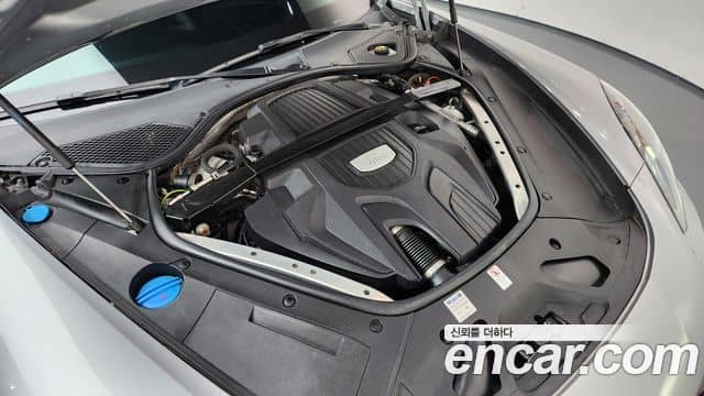 Porsche Panamera, 2018