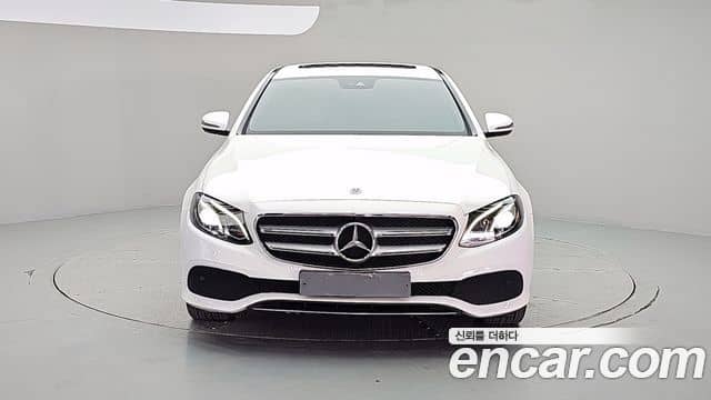 Mercedes-Benz E-Class, 2018