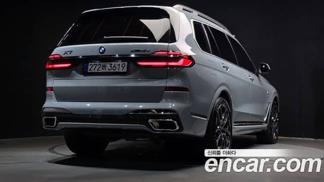 BMW X7, 2025