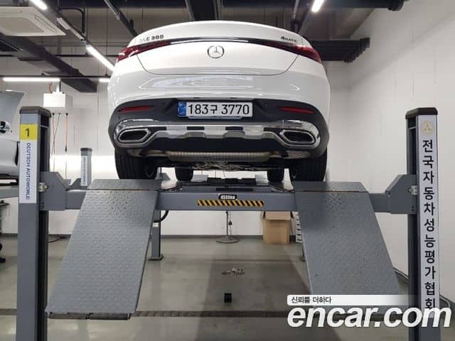 Mercedes-Benz GLC-Class, 2025