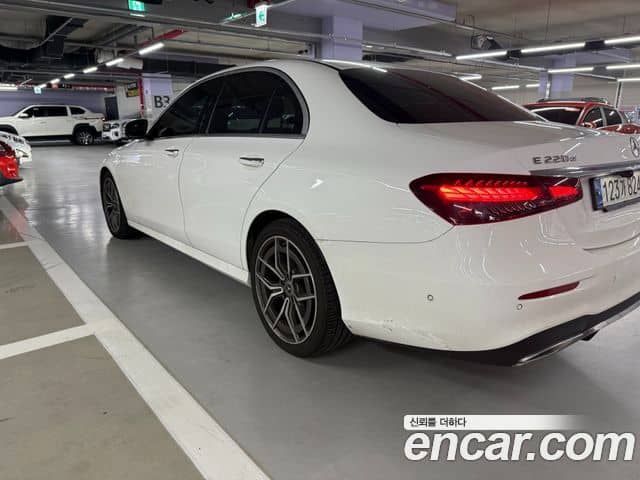 Mercedes-Benz E-Class, 2021