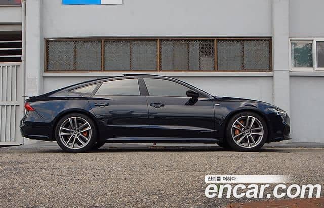 Audi A7, 2022